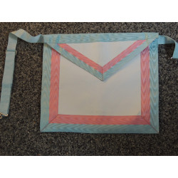 Custom apron